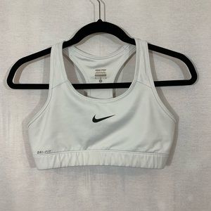 Nike Dri-Fit Sports Bra Size Medium Racerback